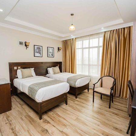 Hemak Suites Hotel 奈洛比 外观 照片
