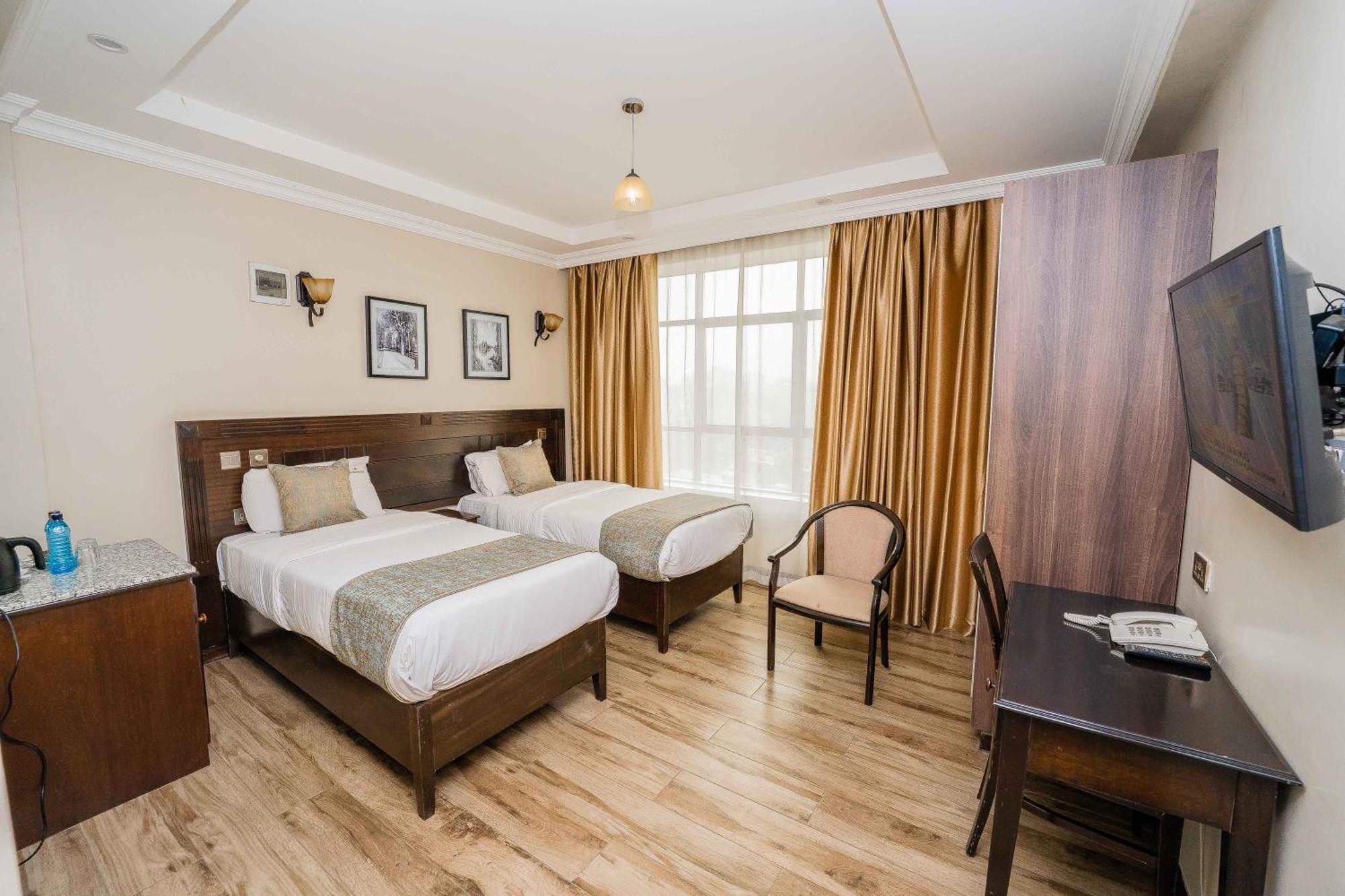 Hemak Suites Hotel 奈洛比 外观 照片