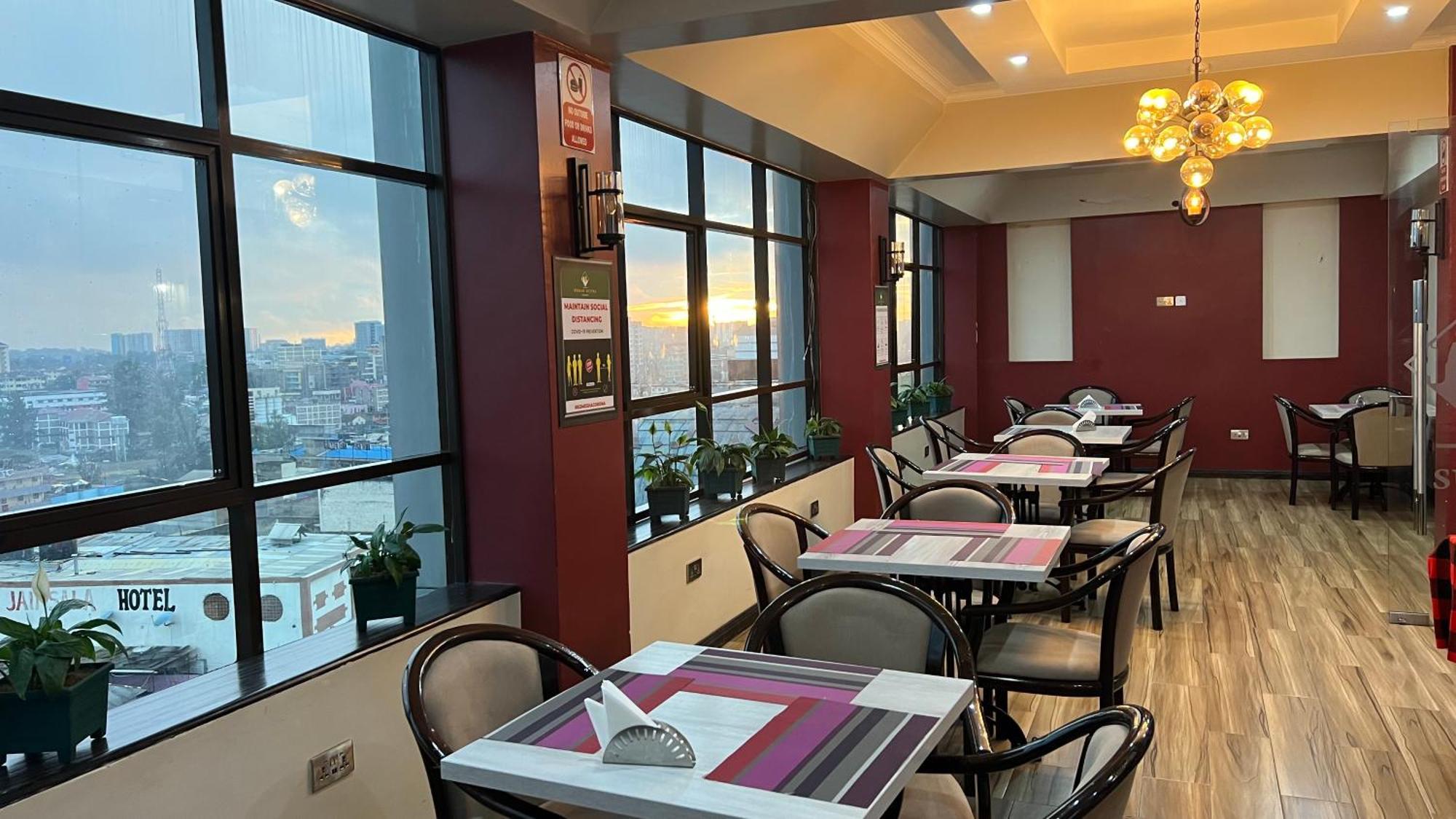 Hemak Suites Hotel 奈洛比 外观 照片