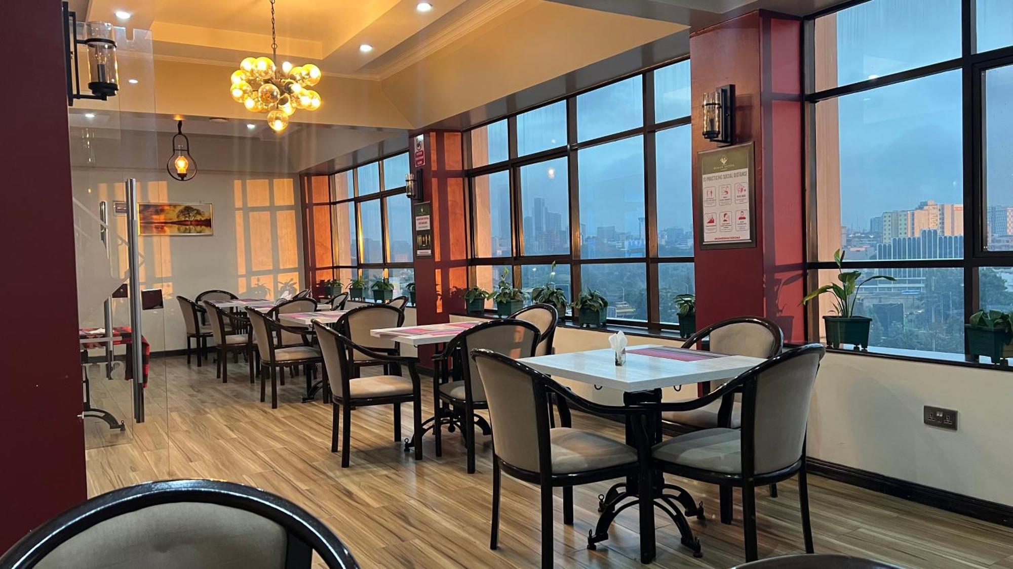 Hemak Suites Hotel 奈洛比 外观 照片