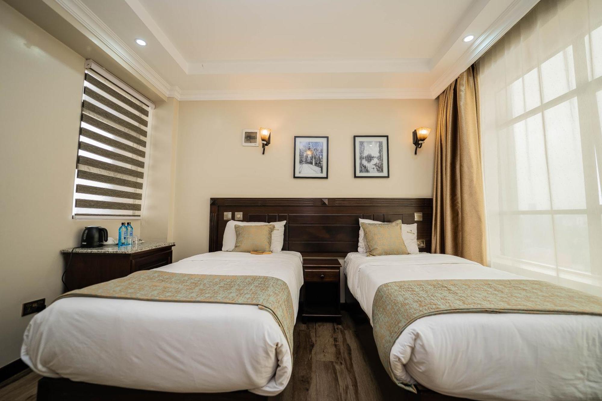 Hemak Suites Hotel 奈洛比 外观 照片