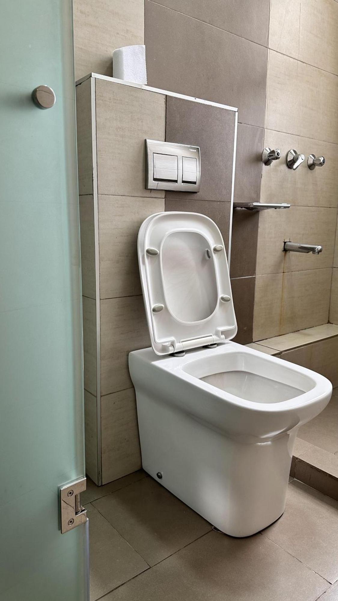 Hemak Suites Hotel 奈洛比 外观 照片